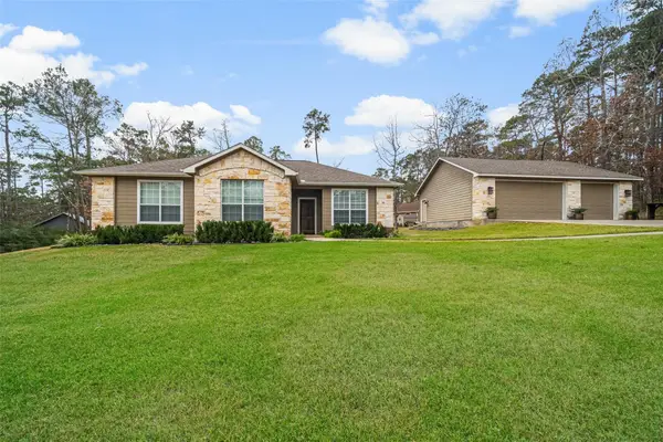 50 S Twinstone Circle, Coldspring, TX 77331
