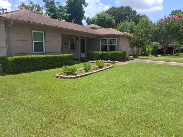1116 Southampton Street, Angleton, TX 77515 - #3