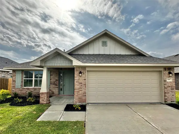 4301 Fenwick Road, Texas City, TX 77591