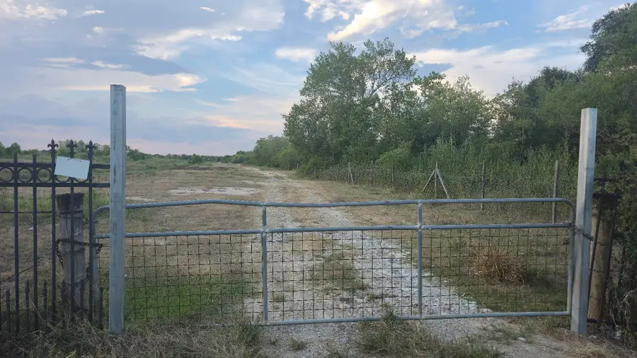 778 Evergreen Road, Fresno, TX 77545 - #3