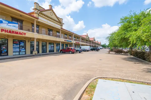 12989 Bellaire Boulevard #3, Houston, TX 77072