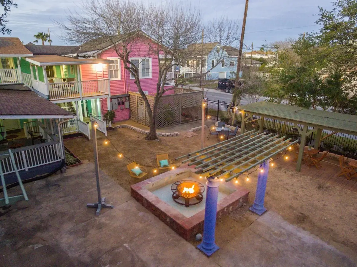1515 19th Street, Galveston, TX 77550 - #1
