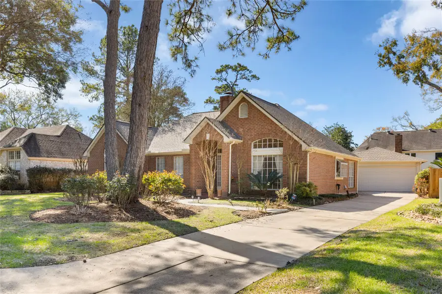 3203 Manor Grove Drive, Kingwood, TX 77345 - Image #2