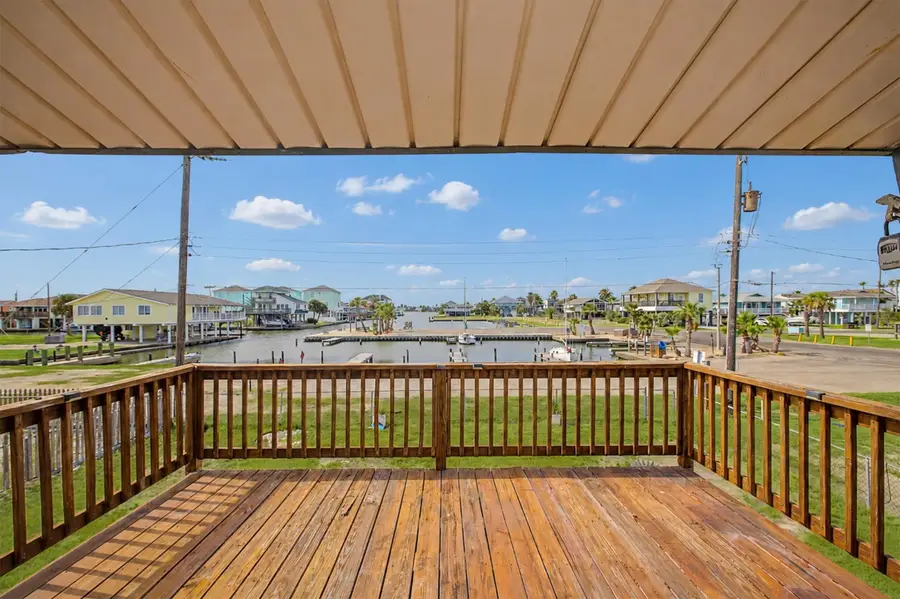 16646 Jolly Roger Road, Jamaica Beach, TX 77554 - #2