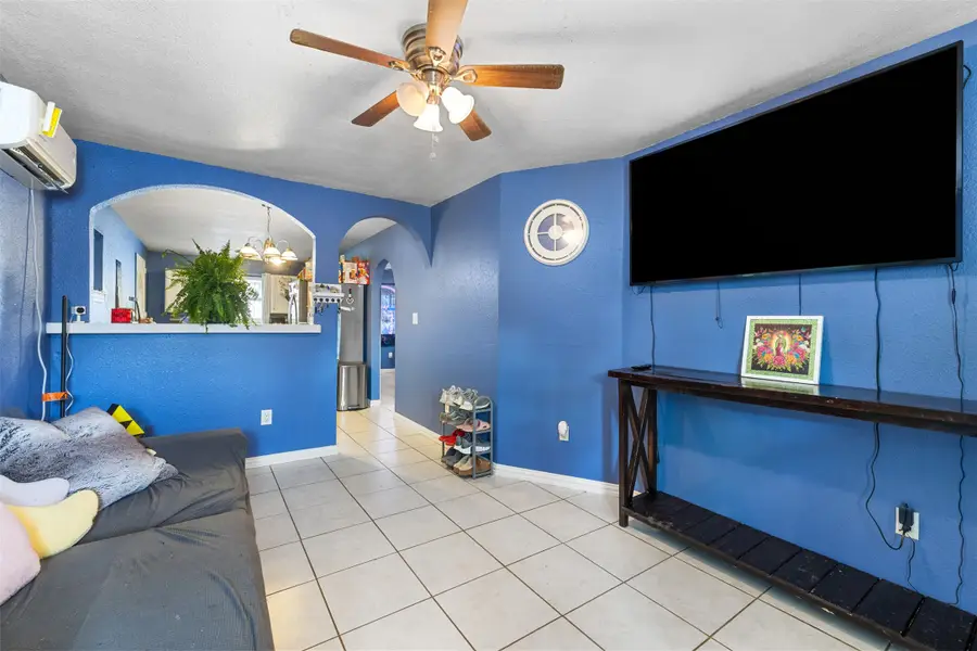 3367 Sadler Street, Houston, TX 77093 - #3