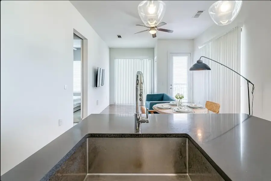 1508 Blodgett Street #609, Houston, TX 77004 - #2