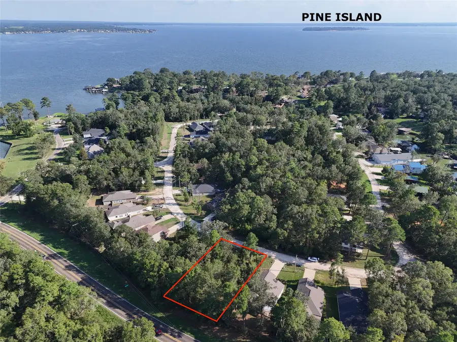 NA Village Cove Loop, Livingston, TX 77351 - #3