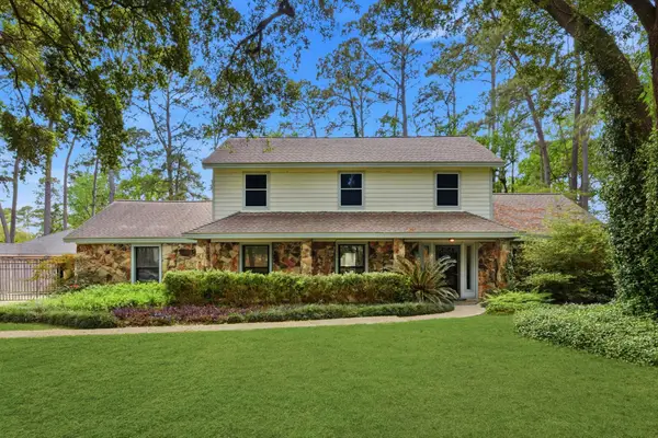 17711 Rustington Drive, Spring, TX 77379