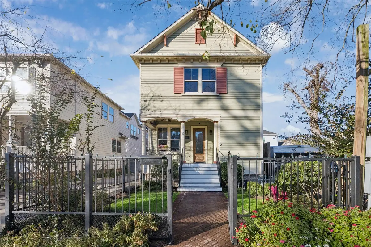 1229 W 16th Street, Houston, TX 77008 - Image #1