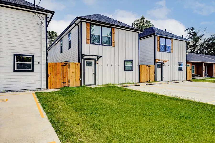 8218 Bigwood Street #A/B, Houston, TX 77078 - #2