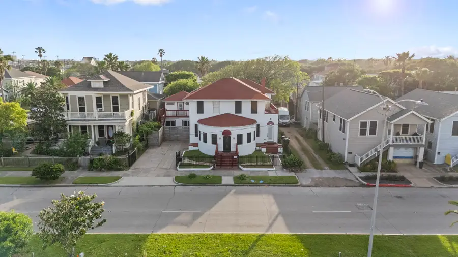 1919 Rosenberg Street, Galveston, TX 77550 - #2