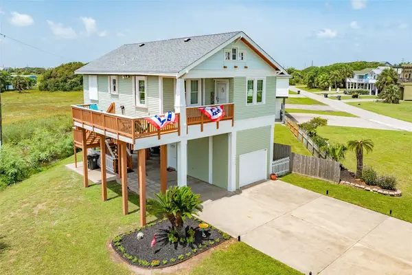 14023 Marina Boulevard, Galveston, TX 77554