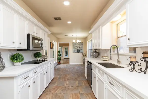 15307 Forest Trails Drive, Houston, TX 77095