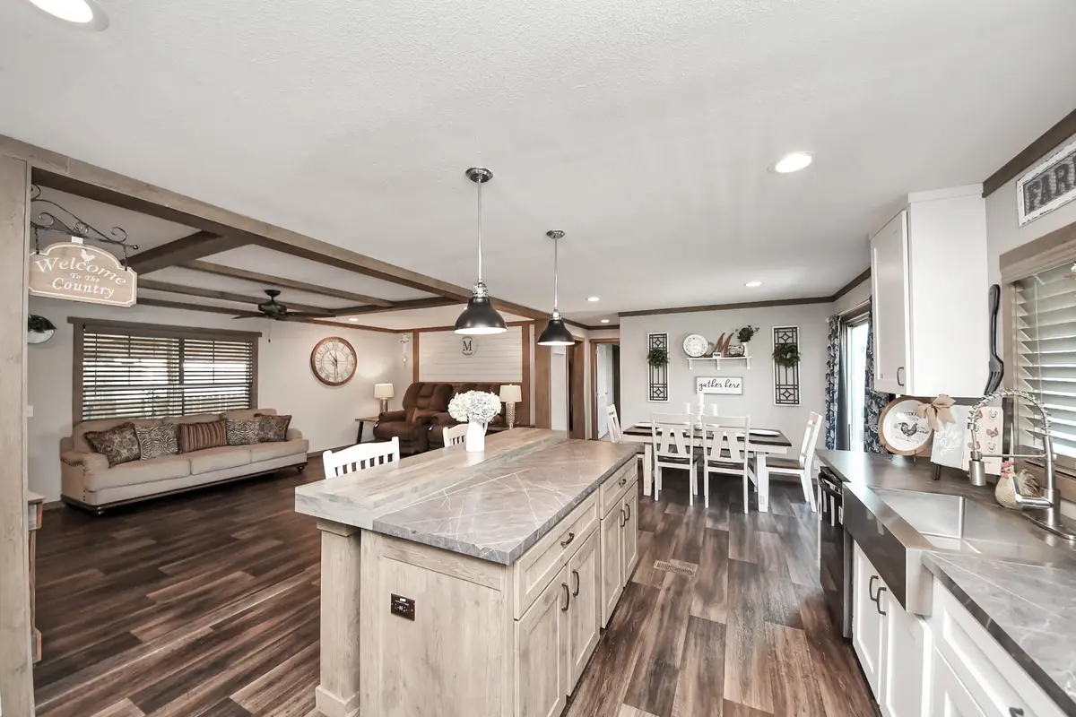 131 Kiowa Court, Rosharon, TX 77583 - #1
