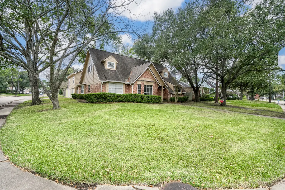 12107 Westmere Drive, Houston, TX 77077 - Image #1