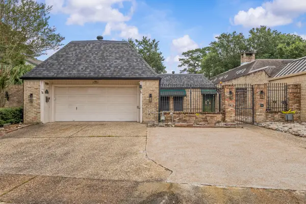 320 Summerwood Street, Beaumont, TX 77706