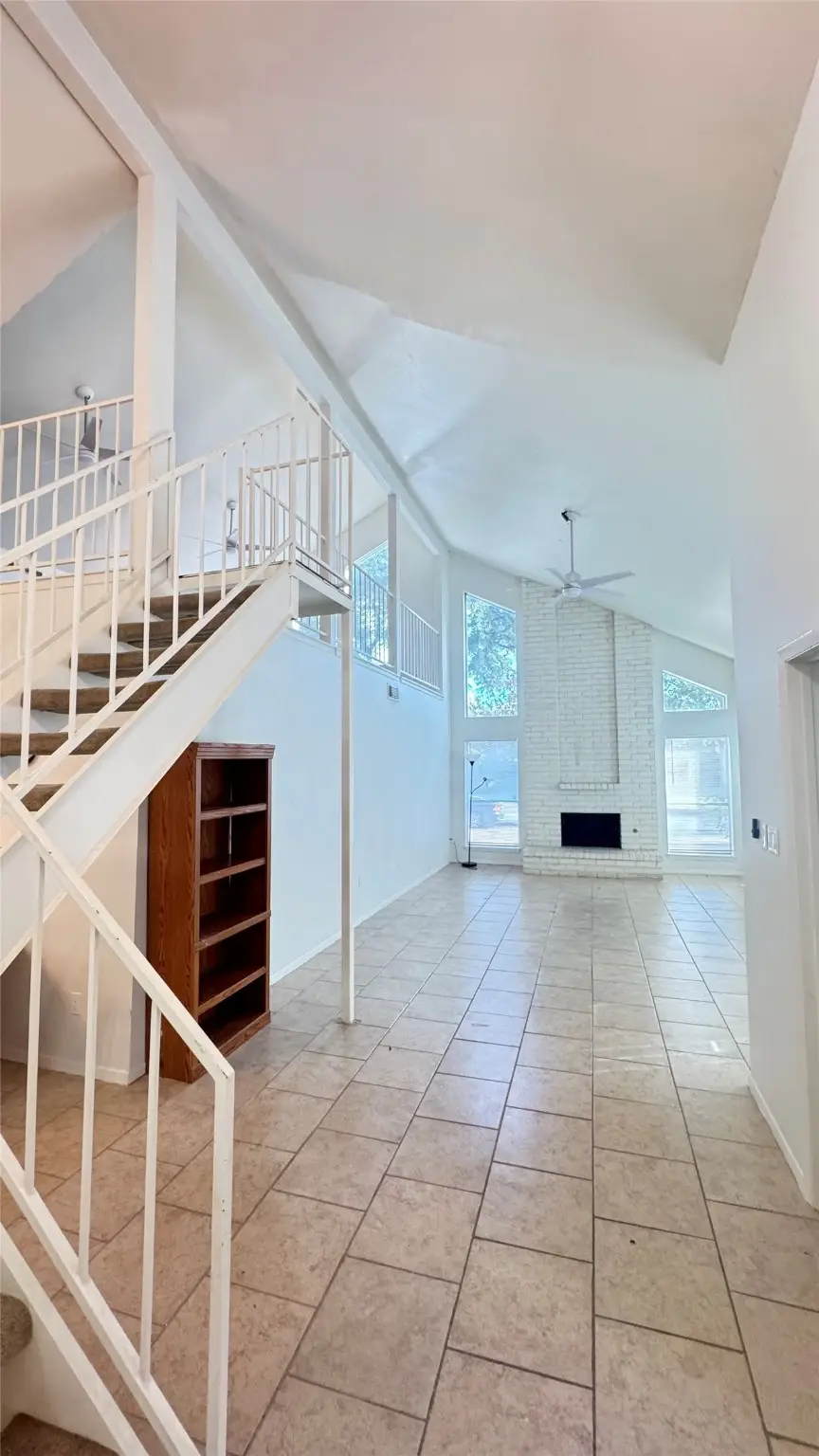 11810 Zarroll Drive, Houston, TX 77099 - Image #3