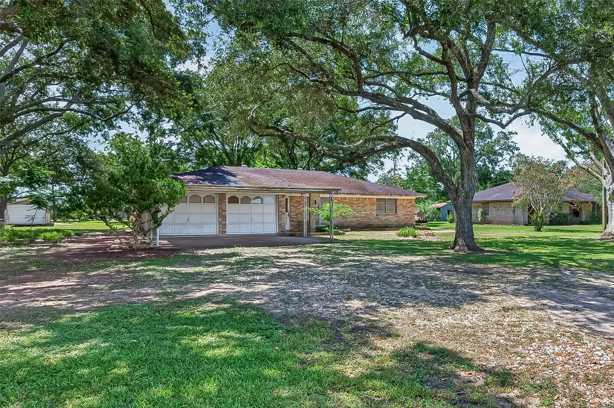 11105 Needville Fairchilds Road, Needville, TX 77461 - #1