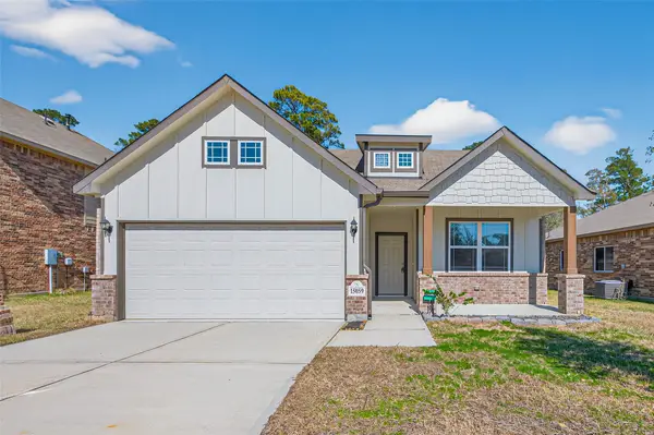 15059 Meadow Glen N, Conroe, TX 77306