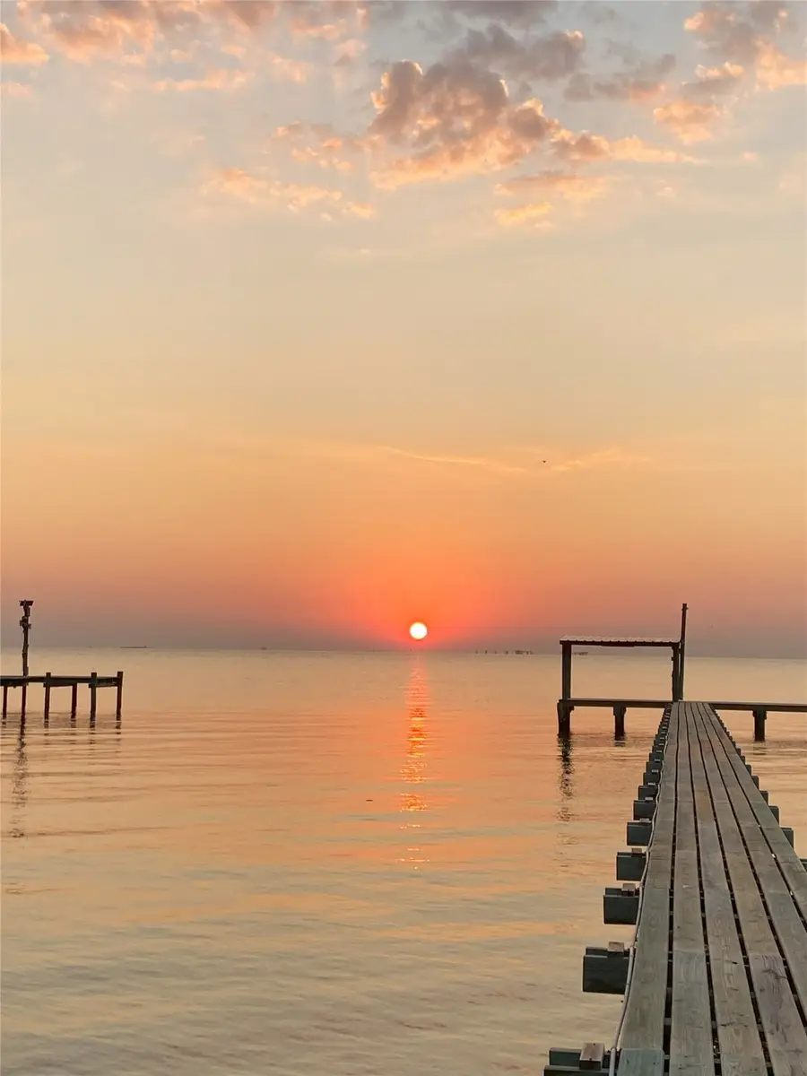 1313 8th Street, Dickinson, TX 77539 - Image #3