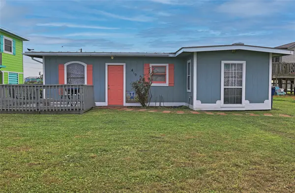 419 Murex Street, Surfside Beach, TX 77541