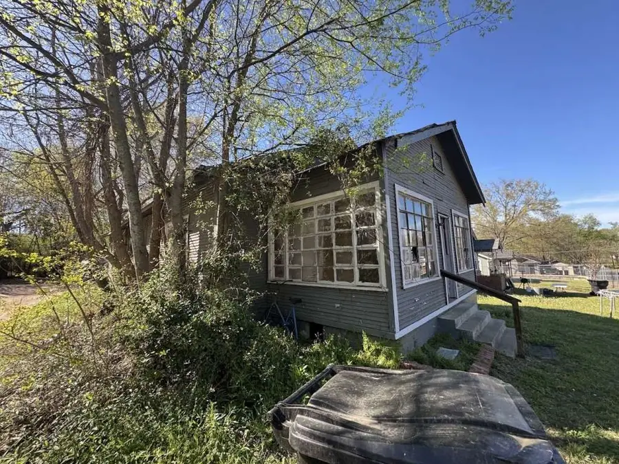 107 Electra Street, Longview, TX 75602 - Image #2