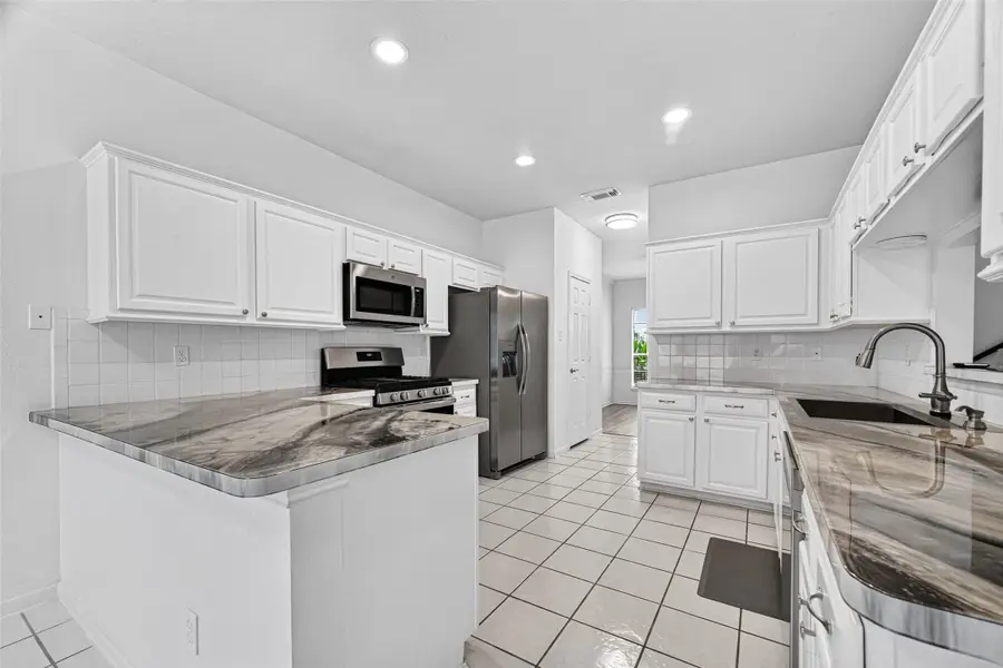 1253 El Camino Village Drive, Webster, TX 77058 - #2