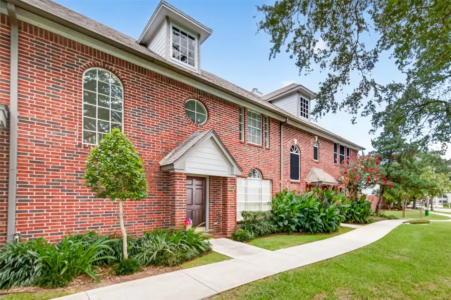 1253 El Camino Village Drive, Webster, TX 77058 - #3
