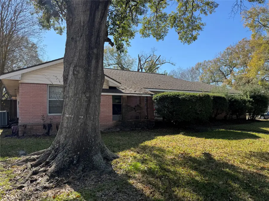 10302 Belfast Road, La Porte, TX 77571 - #3