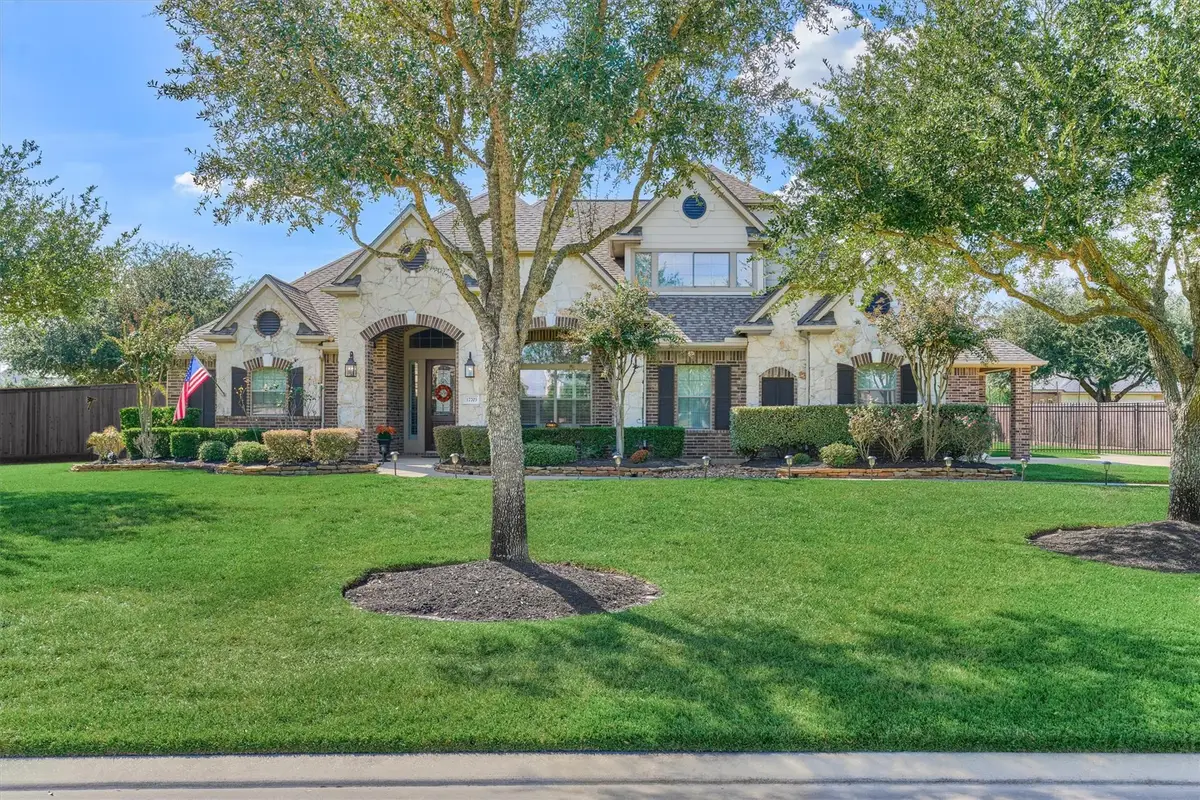 17703 Fairhaven Lake Drive, Cypress, TX 77433 - Image #1