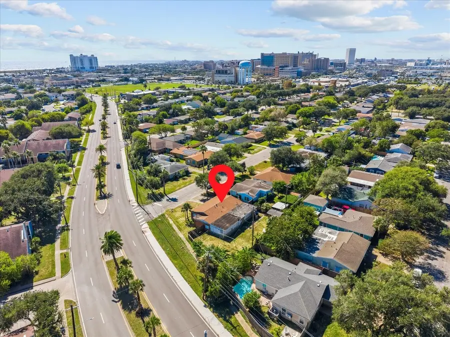 106 Barracuda Avenue, Galveston, TX 77550 - #3