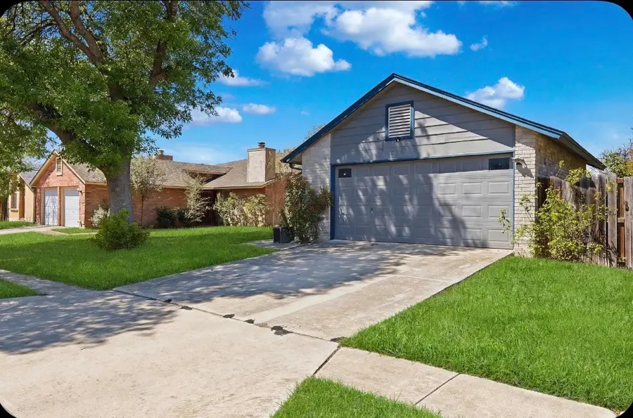 5775 Larkdale Drive, San Antonio, TX 78233 - #3
