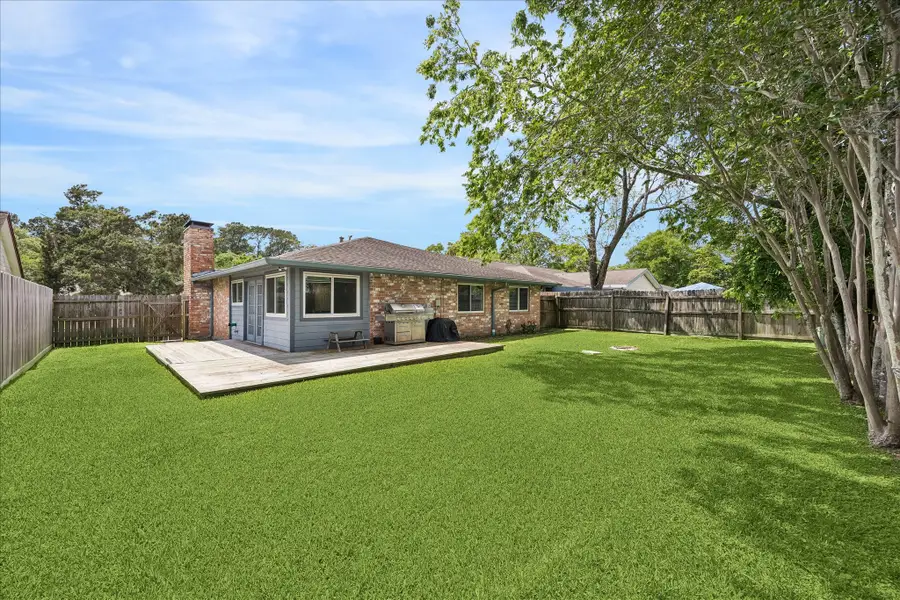 16931 Creek Line Drive, Friendswood, TX 77546 - #2