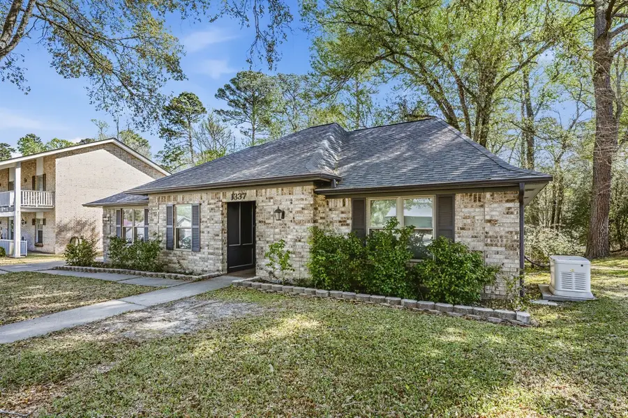 1337 Green Briar Drive, Huntsville, TX 77340 - #2