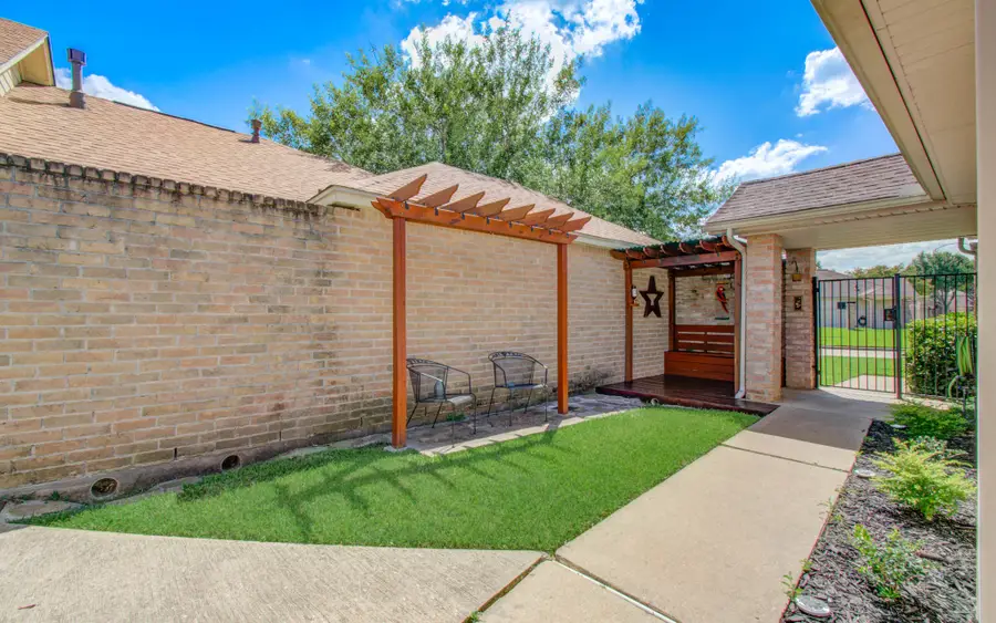 4638 Green Trail Drive, Houston, TX 77084 - Image #2