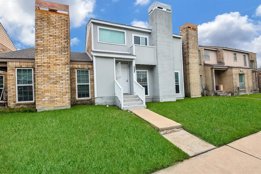 6418 Cambridge Glen Lane, Houston, TX 77035 - Image #2