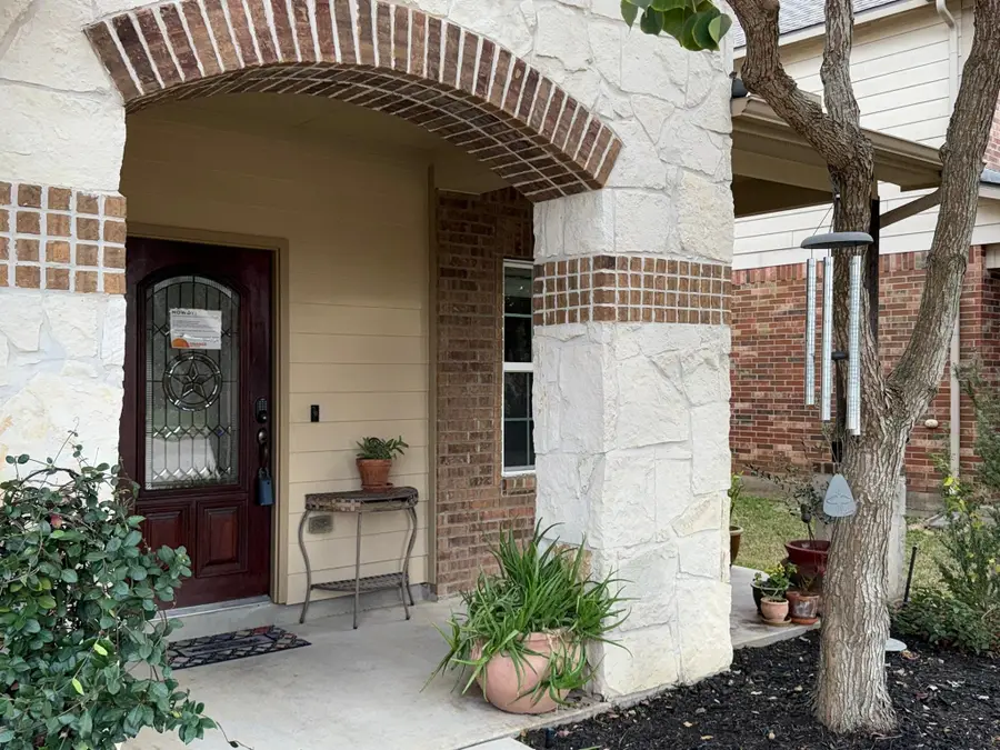 9966 Manor Spring Lane, Brookshire, TX 77423 - Image #2