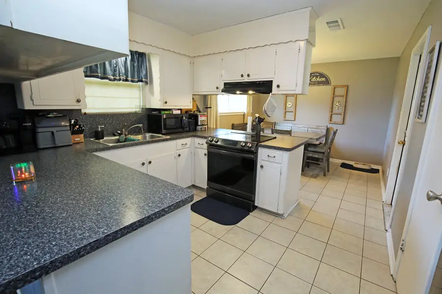 4406 B Bar Drive, Santa Fe, TX 77510 - Image #2