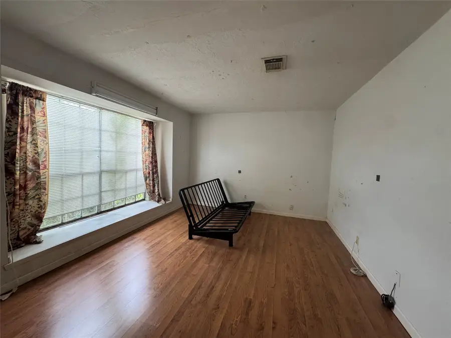 11403 Sharpview Drive, Houston, TX 77072 - #3