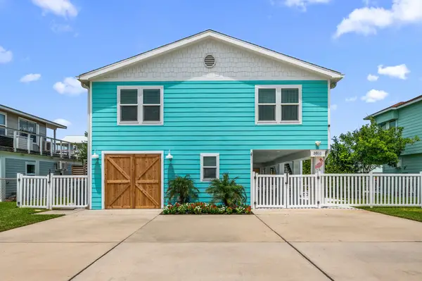 3811 Brewster Key Drive, Galveston, TX 77554
