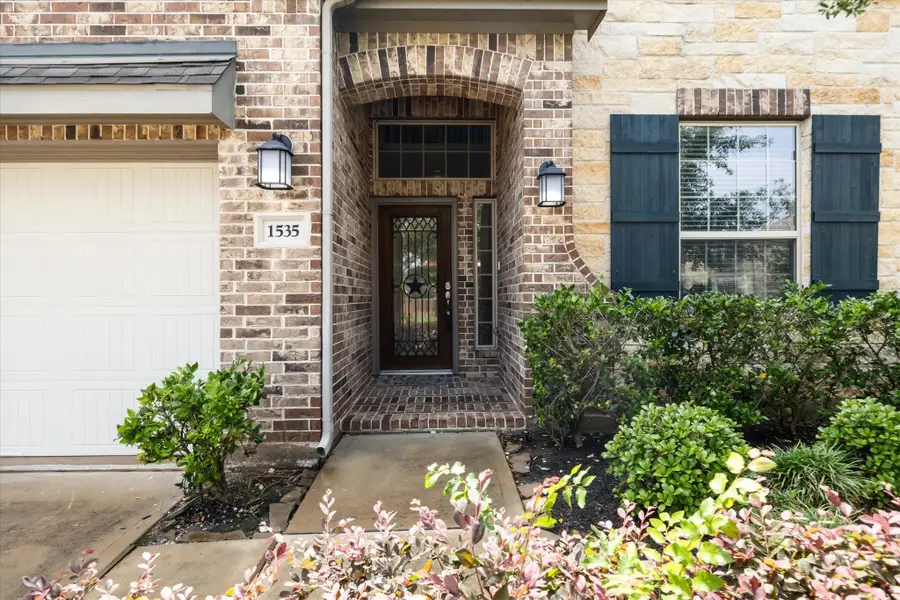 1535 Giles Drive, Richmond, TX 77406 - Image #3