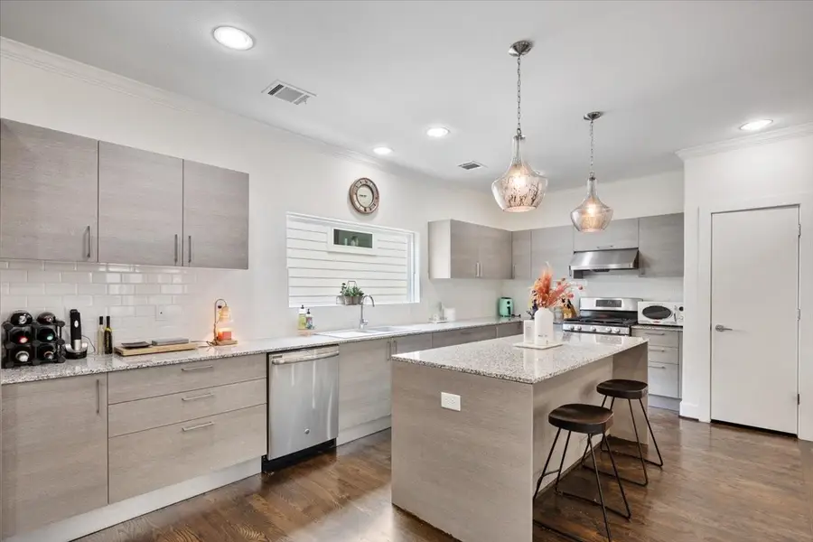 1333 W 22nd Street #F, Houston, TX 77008 - #3