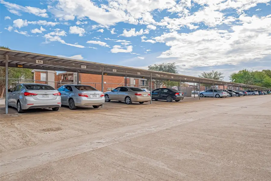 8201 Richmond Avenue #2, Houston, TX 77063 - Image #3