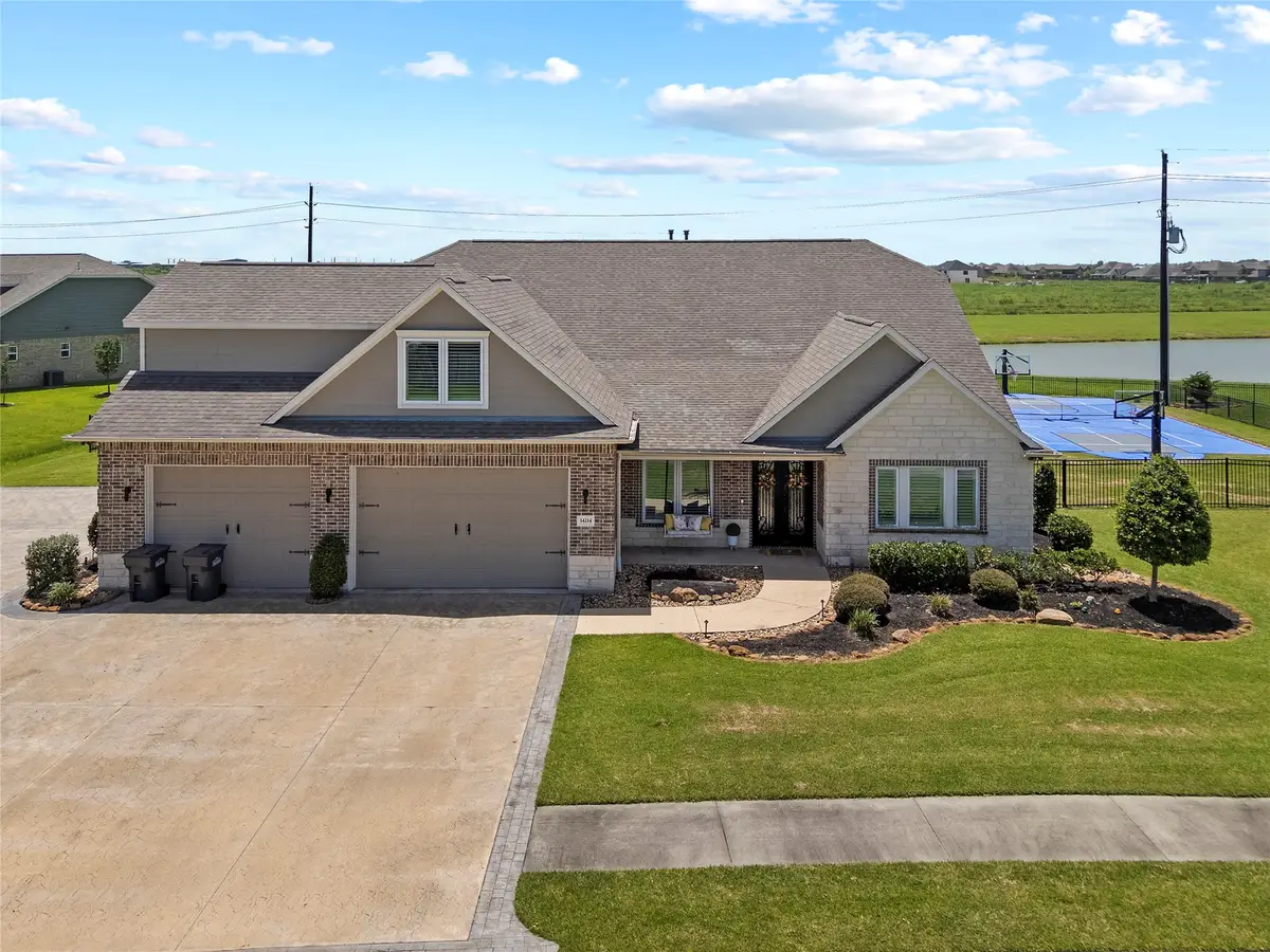 14214 Meadowlands Drive, Monterey Belvieu, TX 77523 - #1