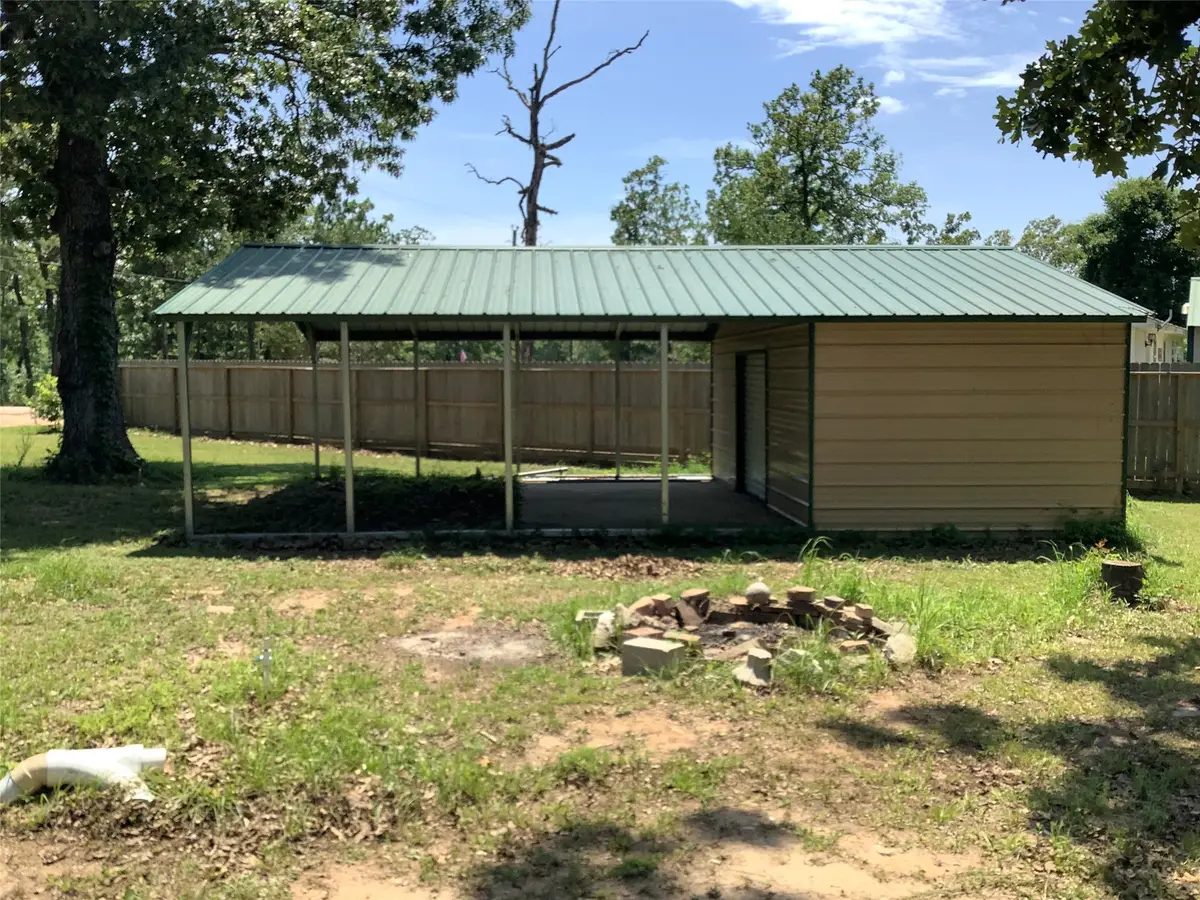 119 Oakdale Drive Drive, Huntsville, TX 77320 - #1