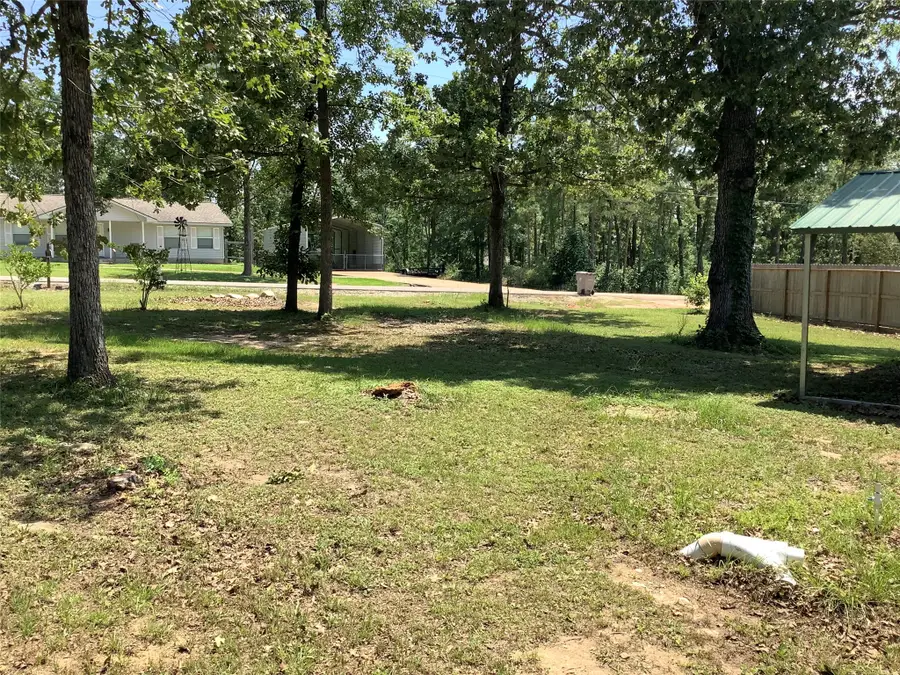 119 Oakdale Drive Drive, Huntsville, TX 77320 - #3