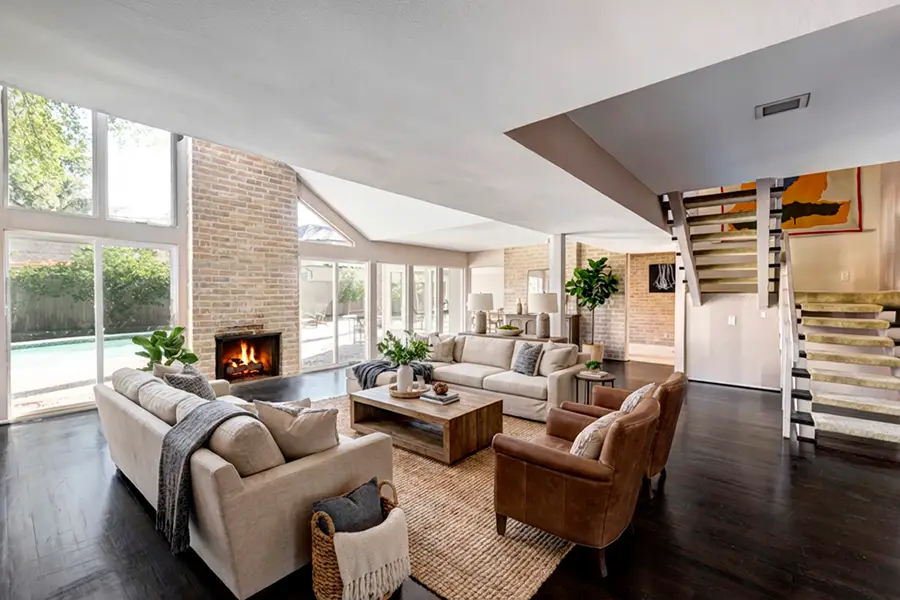 326 Tealwood Drive, Houston, TX 77024 - Image #2