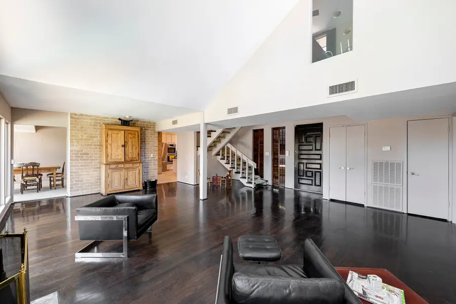 326 Tealwood Drive, Houston, TX 77024 - Image #3