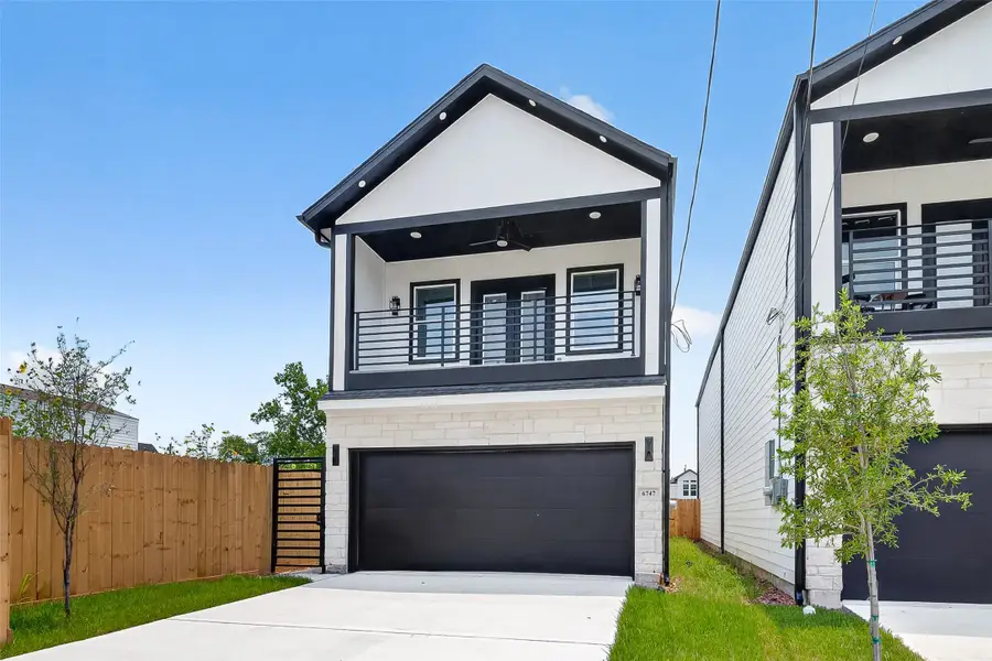 6747 Liverpool Street, Houston, TX 77021 - #3