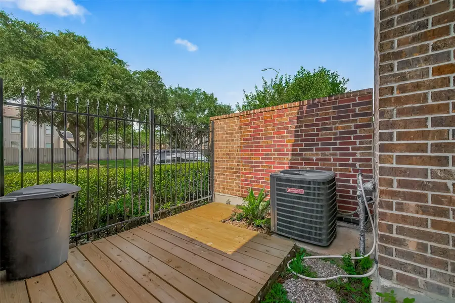 12691 Briar Patch Road #5, Houston, TX 77077 - Image #2